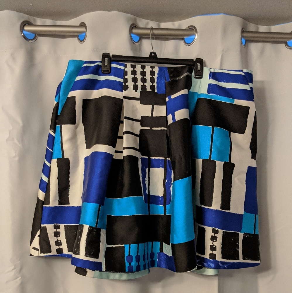 Bold print skirt